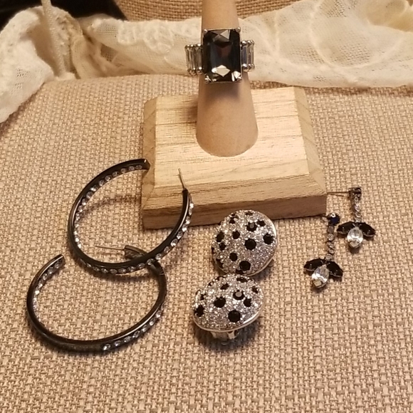 Black & Clear Rhinestone 11-Item Jewelry Bundle - Picture 11 of 16